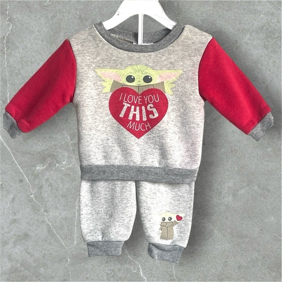Star Wars Other - Infant 3-6mo Baby Yoda Sweatshirt and Pants Set